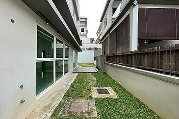 The Rafflesia @ Damansara Perdana