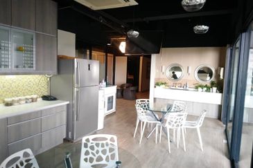 Menara Bata, PJ Trade Centre (PJTC), Damansara Perdana