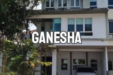 Rafflesia @ The Hill