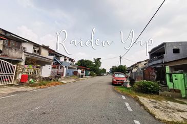 Bandar Country Homes