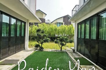  Walking 300m to Surau Elmina Gardens Shah Alam, End lot with Huge Land! Big sizes with extra space!Elmina, Denai Alam, Subang