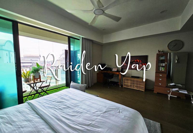 The Ooak (Kiara 163)