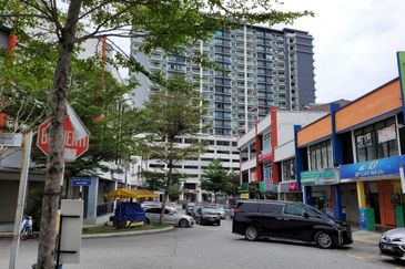 Below Market - Freehold - Prime Location - 2 Storey Shop @ Bandar Damai Perdana nearby Alam Damai/ Cheras/ Taman Dahlia/ Taman Bukit Anggerik