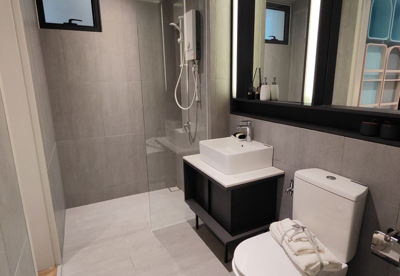 Emerald 9 Condominium