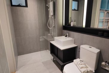 Emerald 9 Condominium