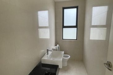 Villa 22 Bukit Rimau