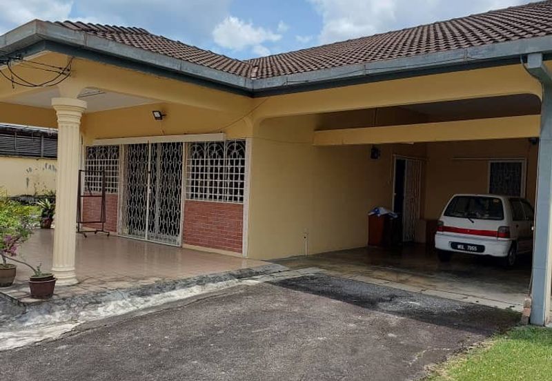 Kampung Datuk Keramat