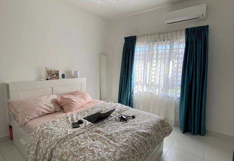 Bandar Mahkota Banting (Brooklands)