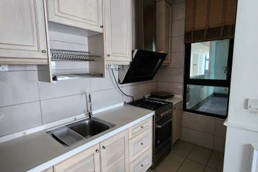 Conezión @ IOI Resort City