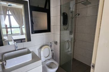 Conezión @ IOI Resort City