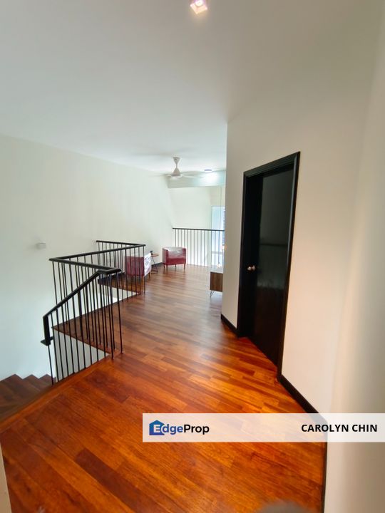 Beautifully Renovated Well Maintained Duplex Armanee Terrace 2 For Sale, Selangor, Damansara Perdana