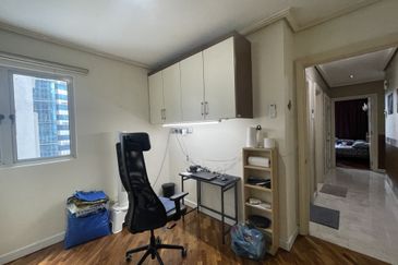 Suasana Sentral Condominium