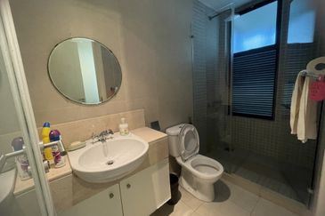 Ara Hill Condominium