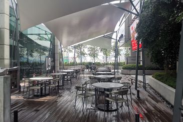 The MET Corporate Towers