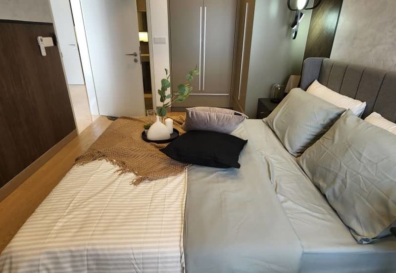 Lucentia Residences @ BBCC