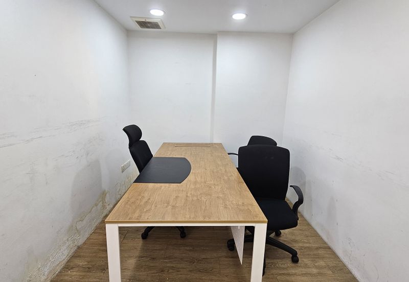 The Boulevard, Mid Valley