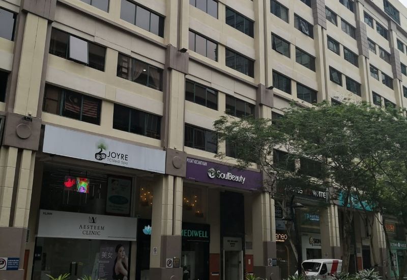 The Boulevard, Mid Valley