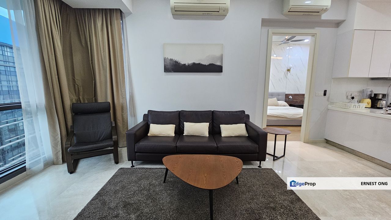 Renovated 1 Bedroom Vogue Suites One High Floor Unit For Sale, Kuala Lumpur, Mid Valley City