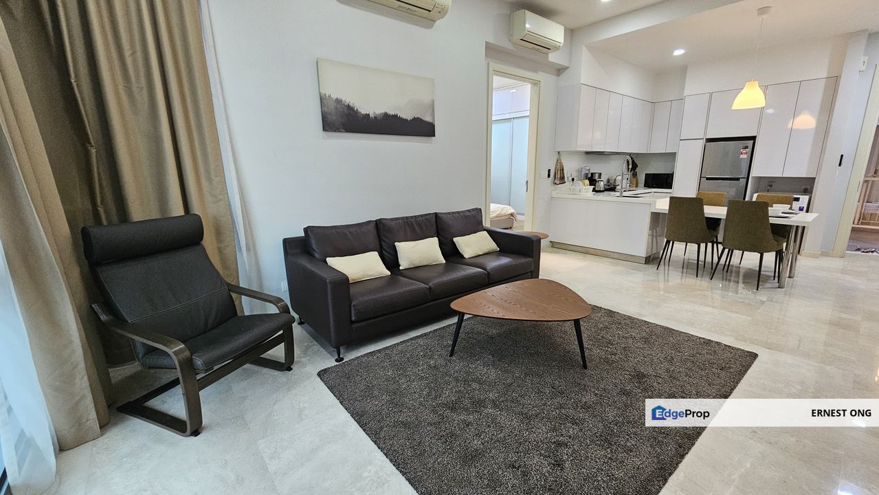 Renovated 1 Bedroom Vogue Suites One High Floor Unit For Sale, Kuala Lumpur, Mid Valley City