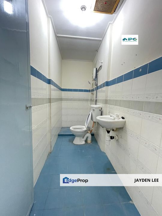 Below Market 1 Sty Jalan SS 3 Petaling Jaya 22x80sf , Selangor, Petaling Jaya