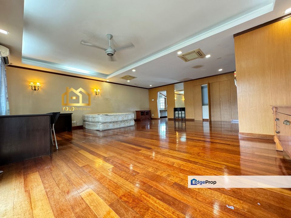 **Gated Guarded **Semi D 3933sqft Double Storey Jalan ss 3 Petaling Jaya Gated Guarded, Selangor, Petaling Jaya