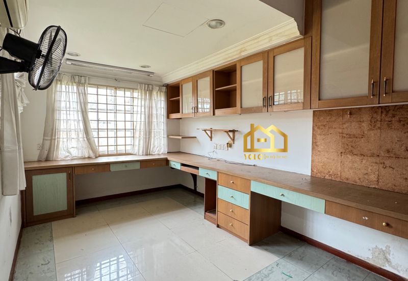 Taman Wawasan, Pusat Bandar Puchong