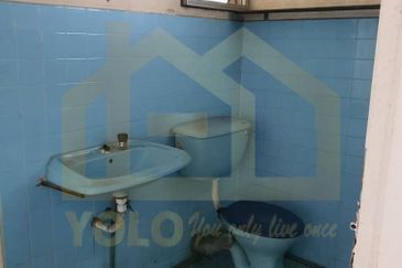 2 Sty Jalan Bawal Taman Sri Gadung Klang 20x80sf 