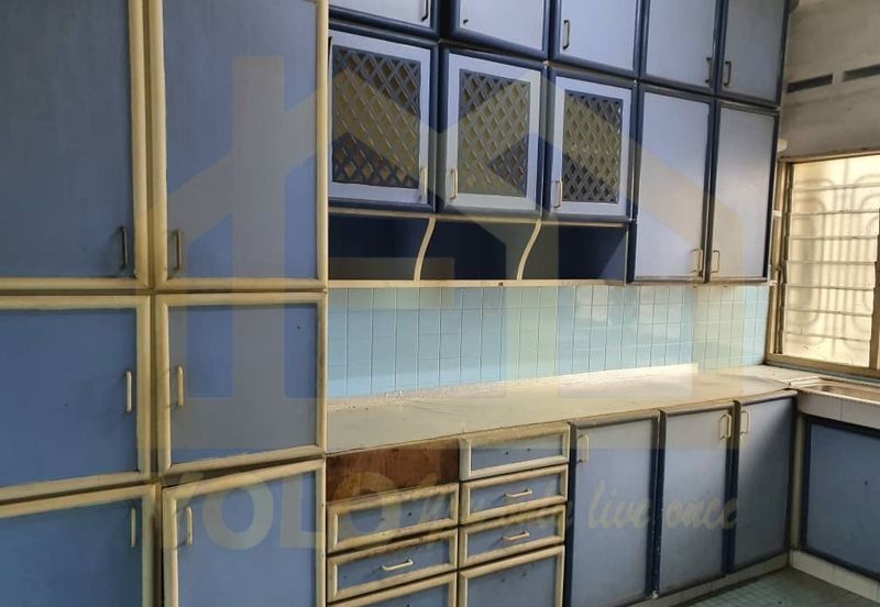 2 Sty Jalan Bawal Taman Sri Gadung Klang 20x80sf 