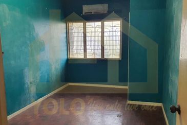 2 Sty Jalan Bawal Taman Sri Gadung Klang 20x80sf  