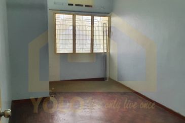 2 Sty Jalan Bawal Taman Sri Gadung Klang 20x80sf  