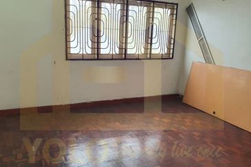 2 Sty Jalan Bawal Taman Sri Gadung Klang 20x80sf  