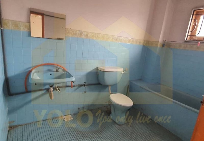 2 Sty Jalan Bawal Taman Sri Gadung Klang 20x80sf  