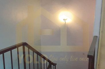 2 Sty Jalan Bawal Taman Sri Gadung Klang 20x80sf  