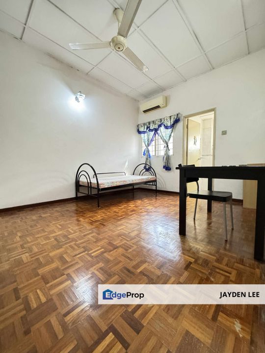 2 Sty Taman Wawasan 4 Pusat Bandar Puchong 22x75sqft Freehold , Selangor, Bandar Puteri Puchong