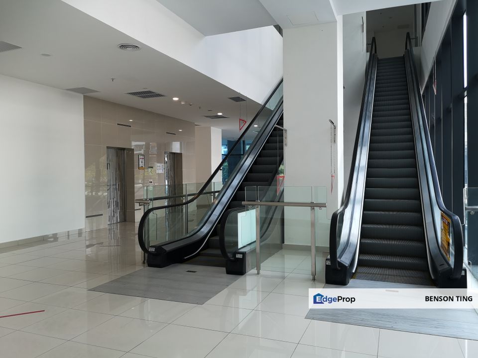 PJ Section 13 - Ground Floor Retail Space For Rent, Selangor, Petaling Jaya