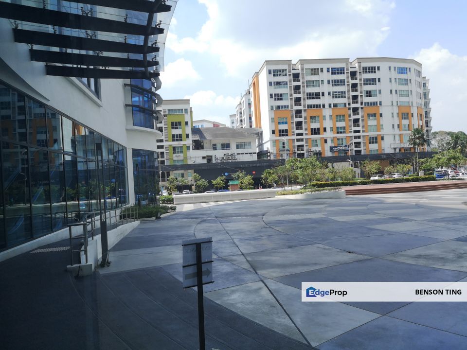 PJ Section 13 - Ground Floor Retail Space For Rent, Selangor, Petaling Jaya