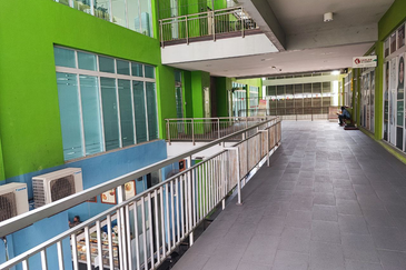 D'vida Shop 1st Floor, Bukit Jelutong Shah Alam