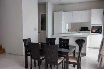 Quadro Residences