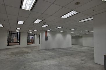 Menara HLX (formerly Menara HLA)