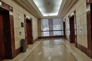 Menara HLX (formerly Menara HLA)