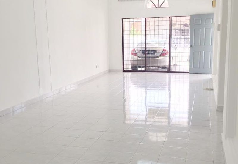 Seksyen 4, Kota Damansara