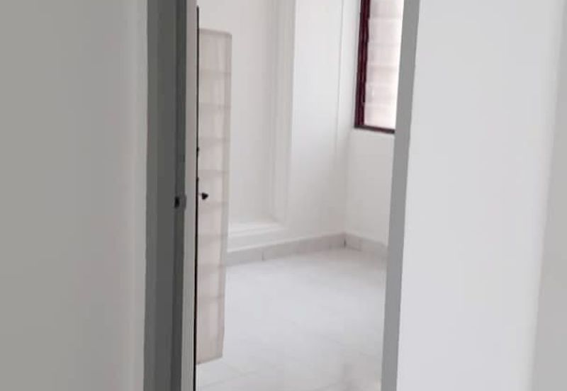 Seksyen 4, Kota Damansara