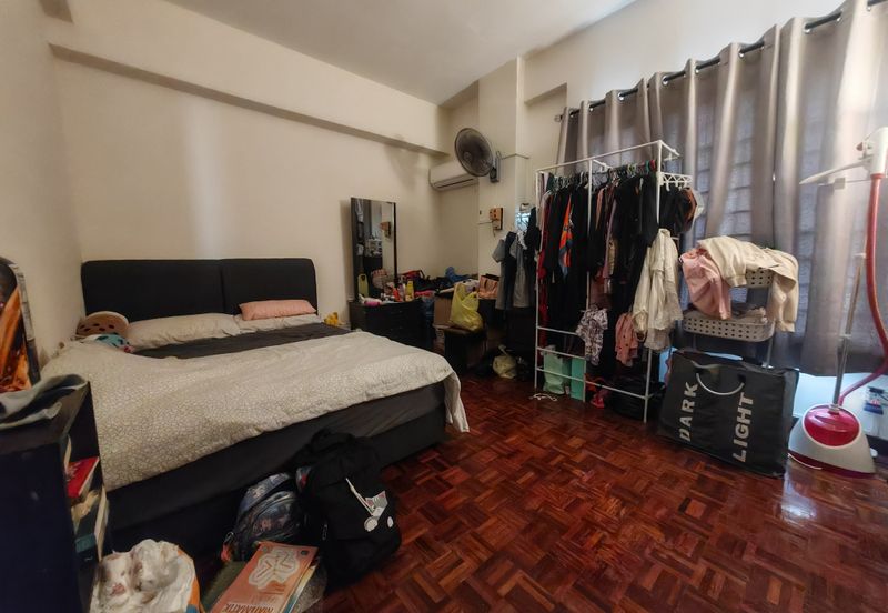 Emerald Hill, Taman Bukit Indah