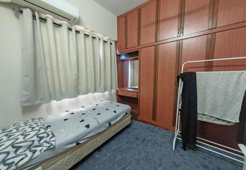 Emerald Hill, Taman Bukit Indah