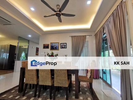 (FULLY RENOVATED) 2.5 STOREY BUNGALOW @ VILLA SAFIRA, SAUJANA IMPIAN, Selangor, Kajang