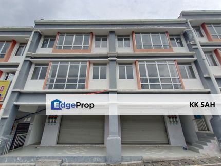 3 STOREY SHOP OFFICE @ SALAK PERDANA BUSINESS PARK, Selangor, Sepang