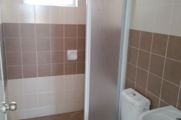 Villa Court @ Goodview Height