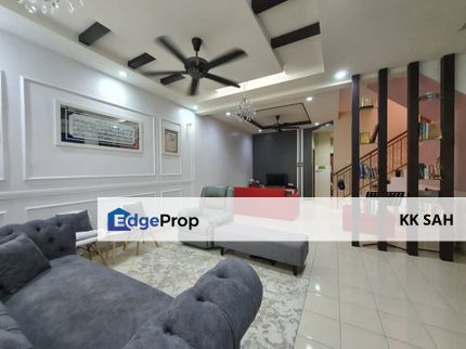 (FULLY RENOVATED) 2 STOREY @ TAMAN PELANGI SEMENYIH, Selangor, Semenyih