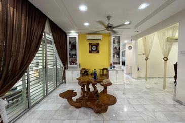 (RENOVATED + FISH POND) 2 STOREY BUNGALOW @ BANDAR MAHKOTA CHERAS