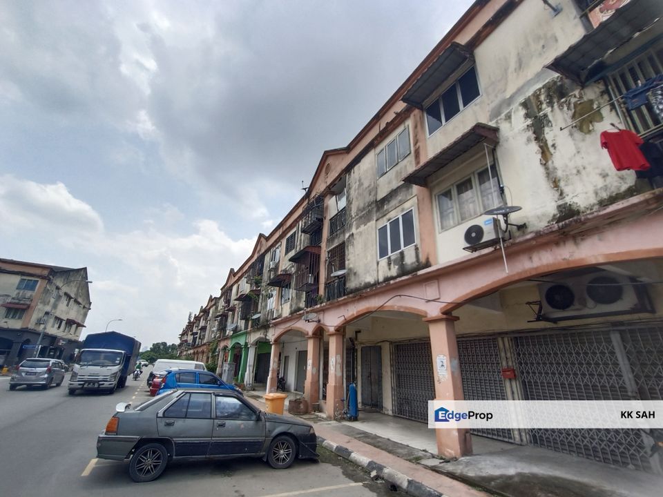 END LOT SHOP APARTMENT @ TAMAN SEJATI, KLANG, Selangor, Klang
